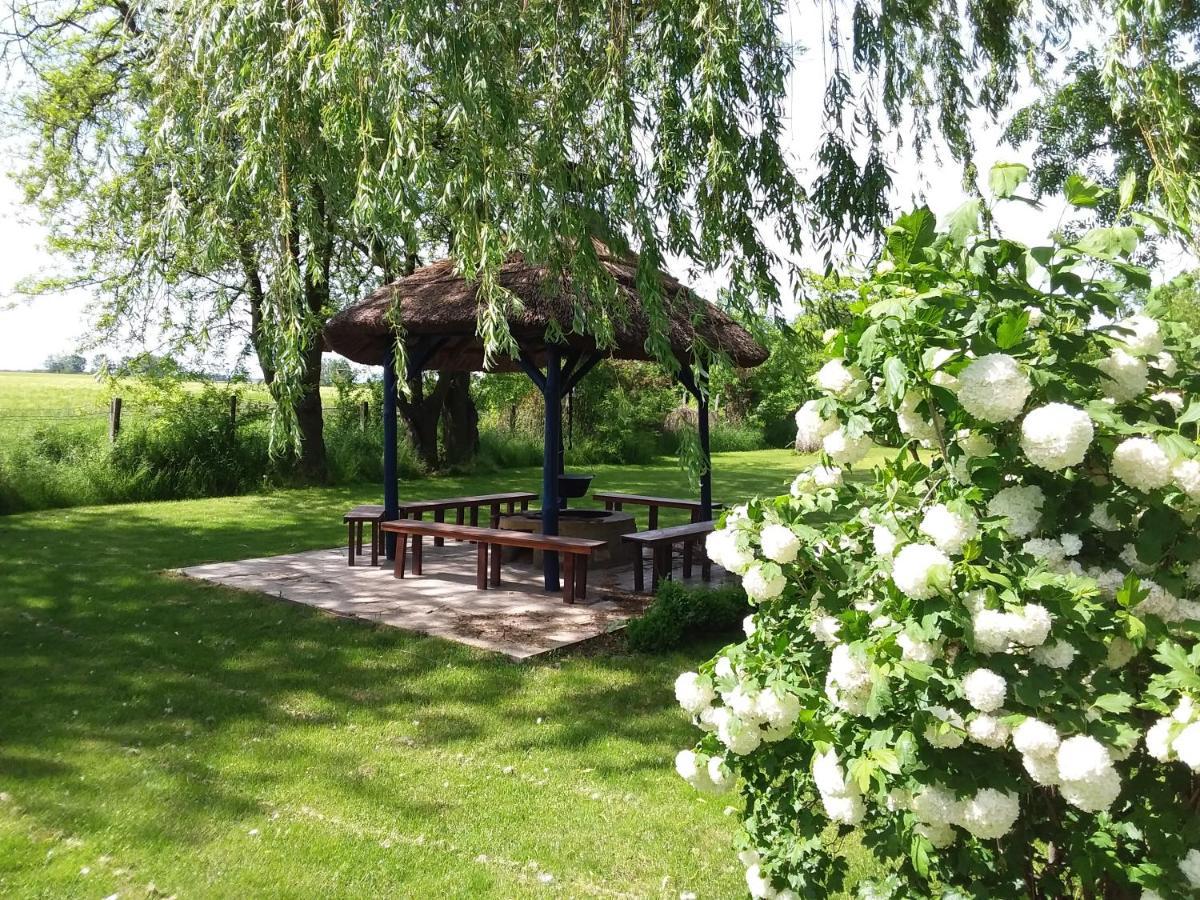 Herberg Tisza Tiszabábolna 外观 照片